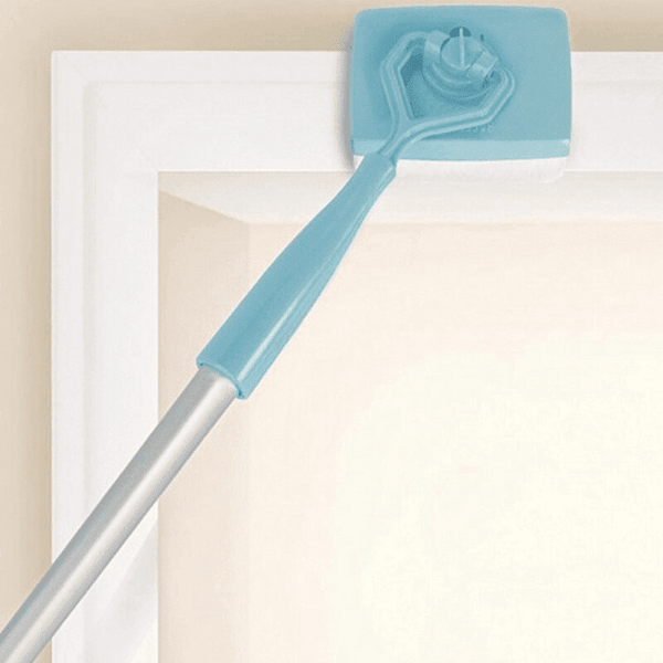 Adjustable Baseboard Cleaner